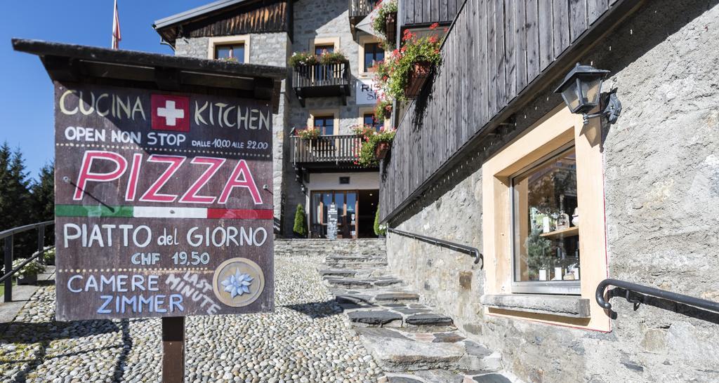 Chalet Stella Alpina - Hotel & Wellness Spa, The Originals Relais Bedretto Buitenkant foto