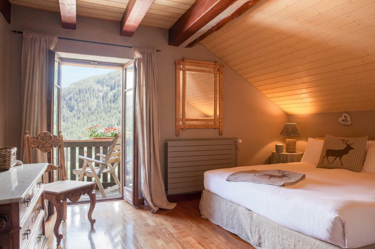Chalet Stella Alpina - Hotel & Wellness Spa, The Originals Relais Bedretto Buitenkant foto